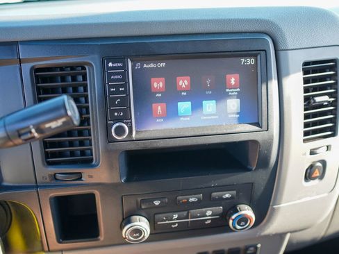 Used 2021 Nissan NV 2500 SV image 25