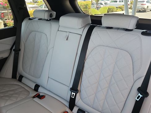 New 2026 BMW X5 sDrive40i w/ M Sport Package RWD image 28