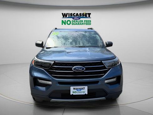 Used 2020 Ford Explorer XLT w/ Equipment Group 202A AWD/4WD image 10