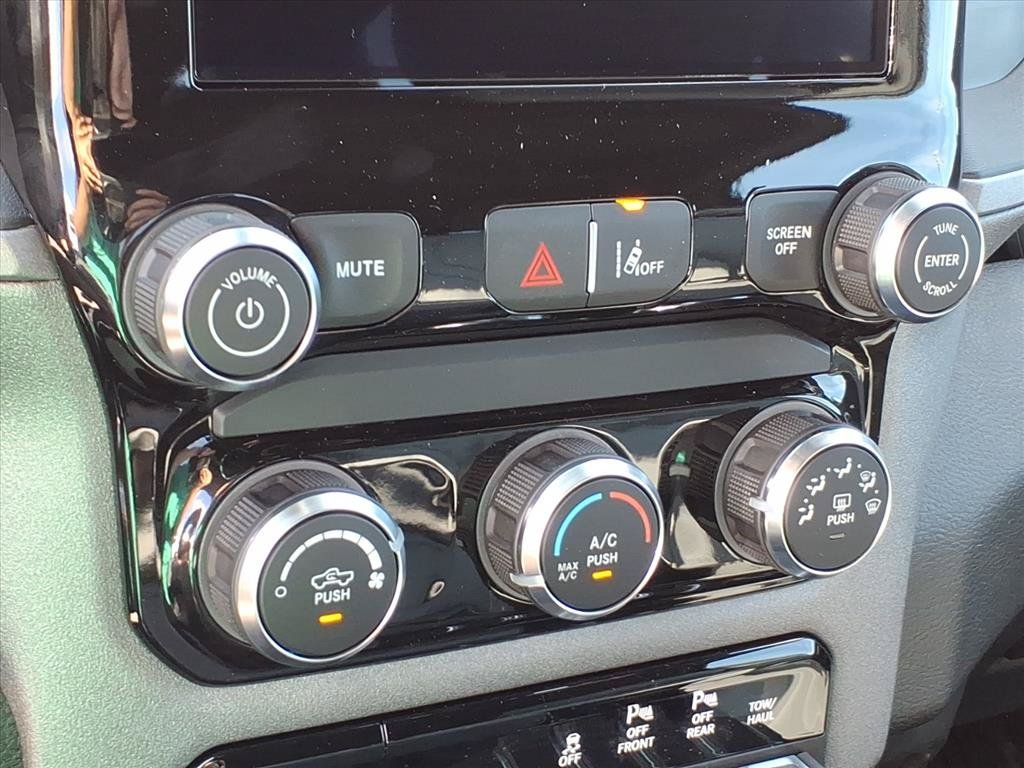 New 2027 RAM 1500 Tradesman AWD/4WD image 30