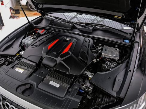 Used 2023 Audi SQ8 Prestige image 37