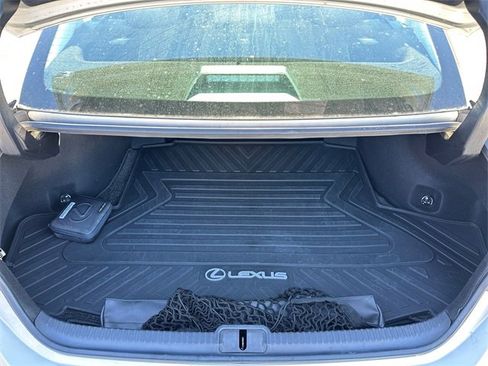 Used 2022 Lexus ES 350 w/ Premium Package image 30