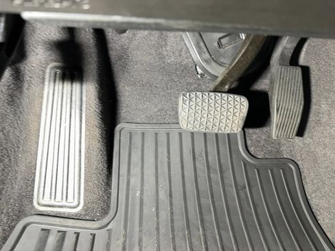 Used 2020 Chevrolet Malibu LS w/ LPO, Convenience Package 2 image 39