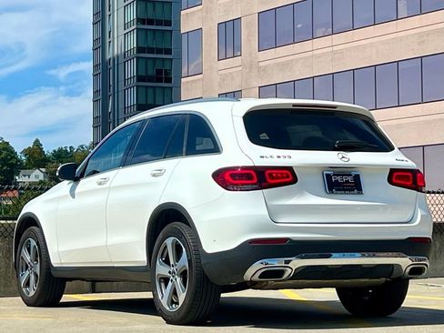 Certified 2022 Mercedes-Benz GLC 300 4MATIC image 5
