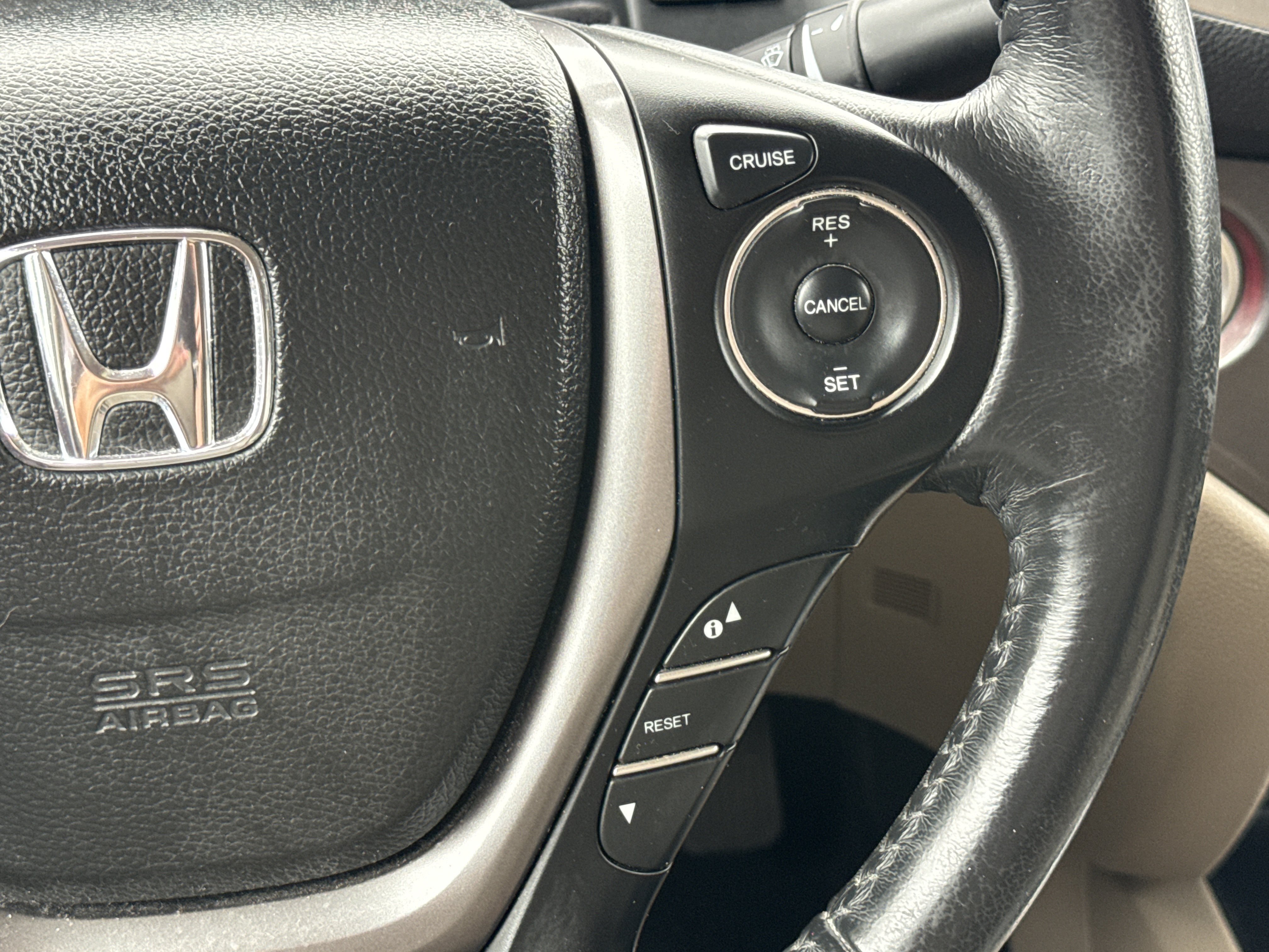 Used 2017 Honda Ridgeline RTL-T image 37