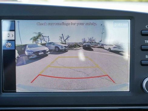 Certified 2025 Hyundai Elantra Sport w/ Cargo Package image 24