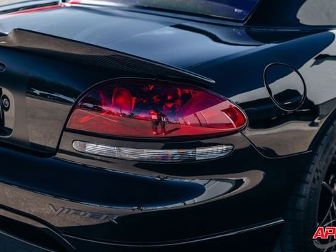 Used 2004 Dodge Viper SRT-10 image 50