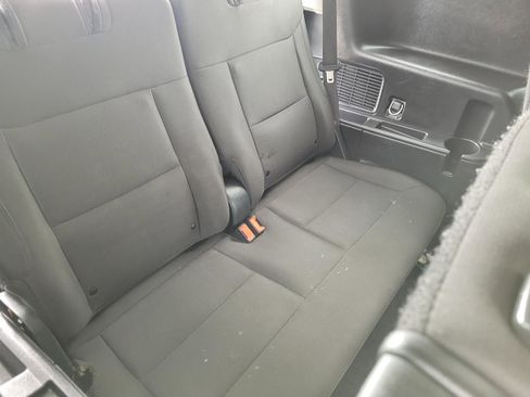 Used 2020 Ford Explorer XLT RWD image 13