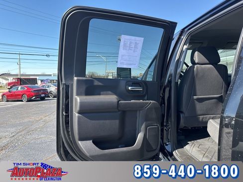 Used 2025 Chevrolet Silverado 2500 Custom w/ Custom Value Package image 46