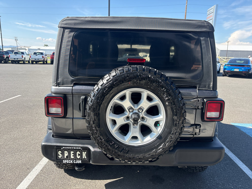 Used 2021 Jeep Wrangler Sport AWD/4WD image 4