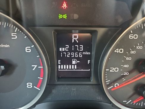 Used 2016 Subaru Impreza 2.0i image 4