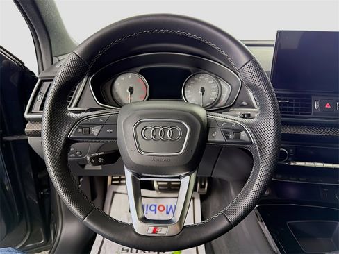 Used 2022 Audi SQ5 Premium image 13