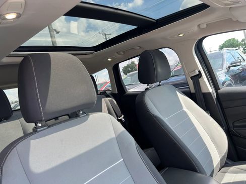Used 2014 Ford Escape SE AWD/4WD image 17