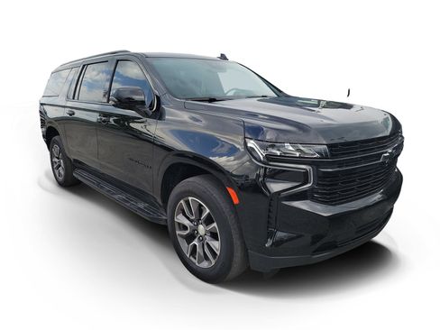 Used 2023 Chevrolet Suburban RST w/ Luxury Package RWD image 1