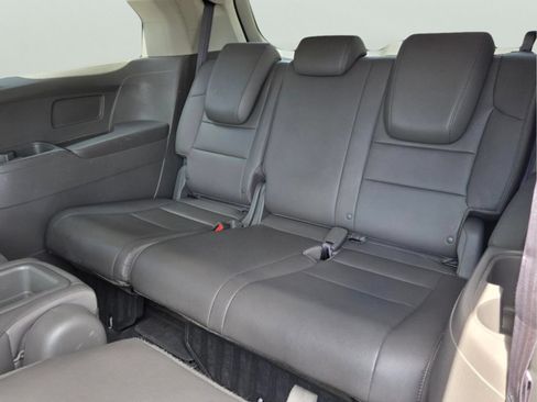 Used 2015 Honda Odyssey EX-L image 11
