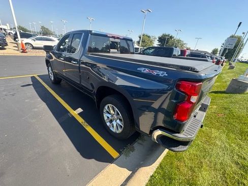 Used 2019 Chevrolet Silverado 1500 LTZ w/ LTZ Plus Package AWD/4WD image 6
