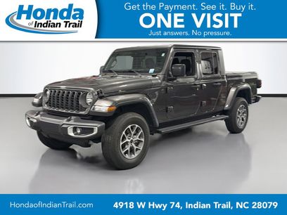 Used 2024 Jeep Gladiator Sport