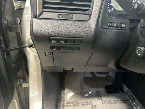 Used 2018 Lexus RX 350 AWD w/ Premium Package image 37