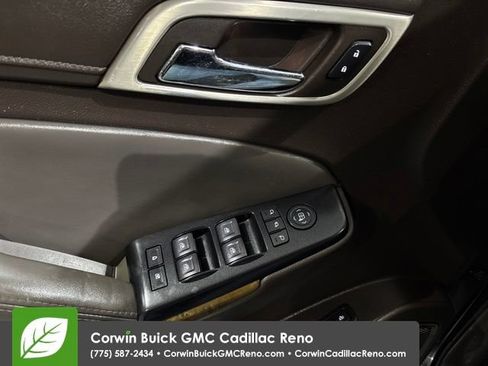 Used 2015 GMC Yukon XL Denali w/ Premium Package AWD/4WD image 34