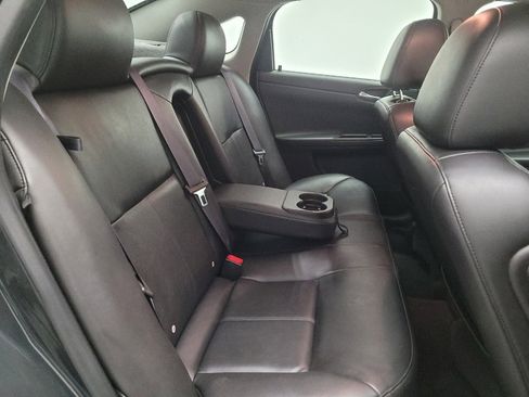 Used 2016 Chevrolet Impala LTZ FWD image 19