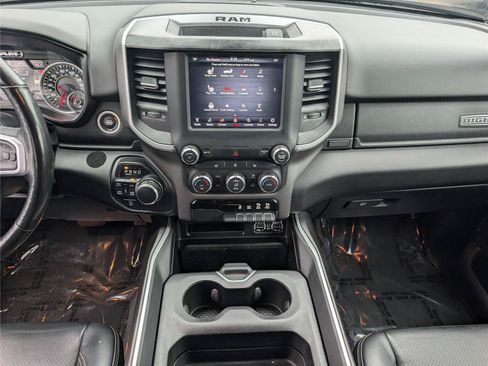 Used 2020 RAM 1500 Big Horn AWD/4WD image 17