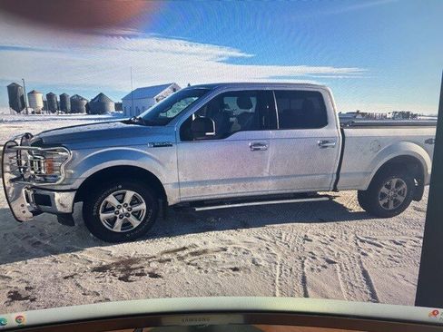 Used 2018 Ford F150 XLT w/ Equipment Group 302A Luxury image 9