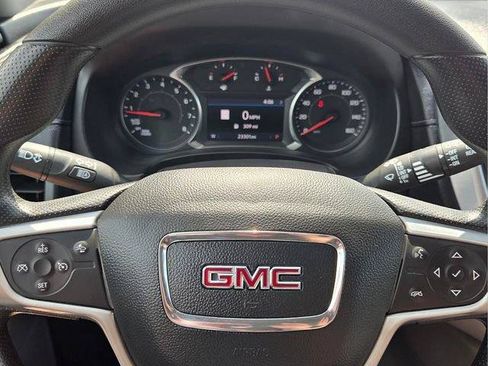 Used 2022 GMC Terrain SLE w/ Driver Convenience Package FWD image 31