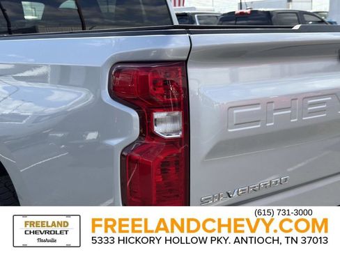 Used 2022 Chevrolet Silverado 1500 LT image 12