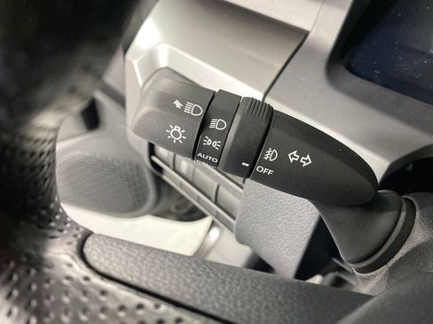 New 2026 Toyota Tacoma SR5 image 17