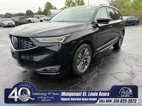 Used 2025 Acura MDX SH-AWD w/ Advance Package image 1