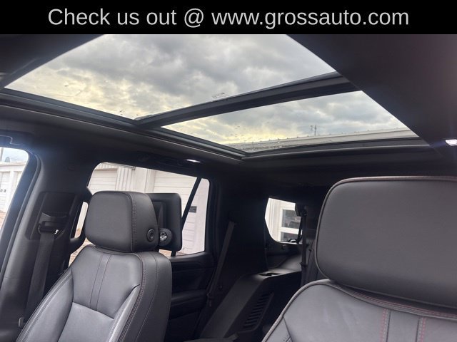 Used 2021 Chevrolet Tahoe RST w/ Luxury Package AWD/4WD image 26