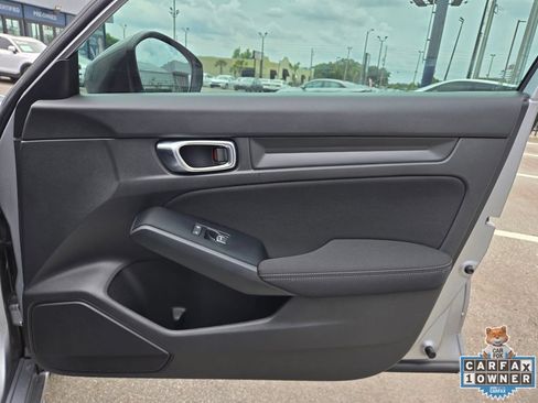 Used 2025 Honda Civic Sport image 41