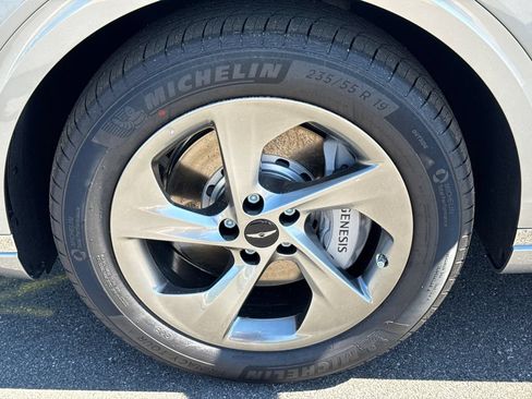 New 2026 Genesis GV70 2.5T Advanced AWD/4WD image 11