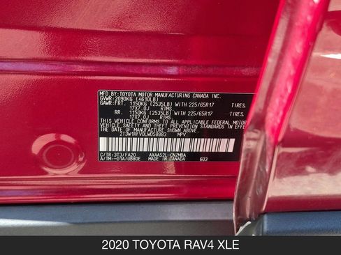 Used 2020 Toyota RAV4 XLE w/ All Weather Liner Package FWD image 24