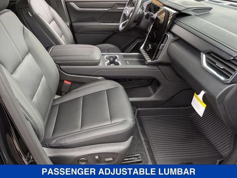New 2026 GMC Acadia Elevation w/ Elevation Premium Package AWD/4WD image 34