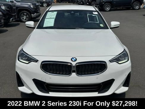 Used 2022 BMW 230i Coupe w/ Convenience Package RWD image 2