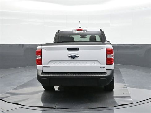 Used 2024 Ford Maverick XLT w/ Equipment Group 300A Standard image 11