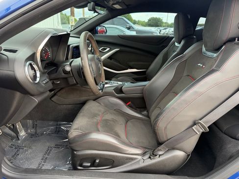 Used 2019 Chevrolet Camaro ZL1 RWD image 20