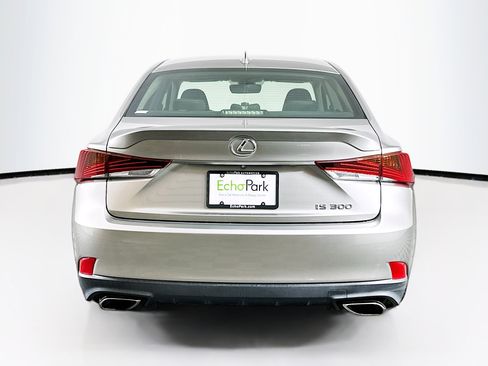 Used 2018 Lexus IS 300 w/ Accessory Package 2 RWD image 7