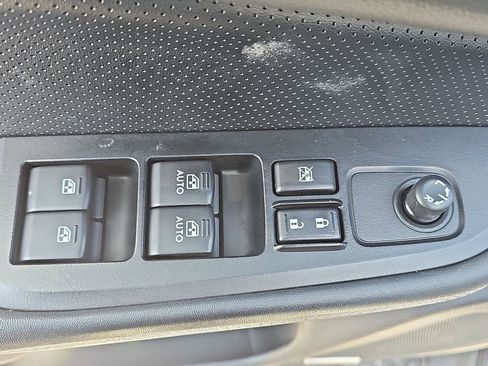 Used 2016 Subaru Outback 2.5i Limited image 33