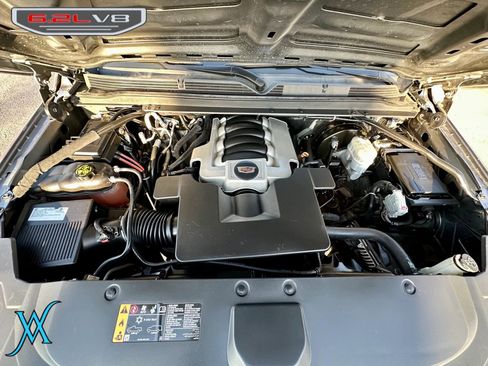 Used 2020 Cadillac Escalade Luxury AWD/4WD image 41