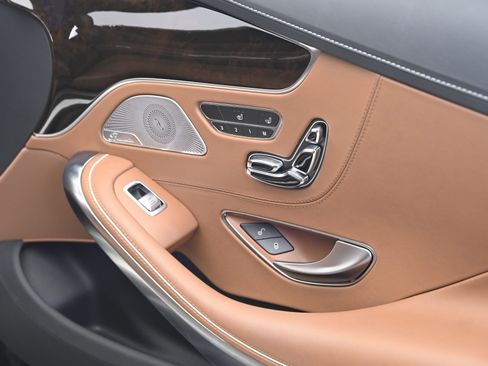 Used 2017 Mercedes-Benz S 550 4MATIC Coupe image 17