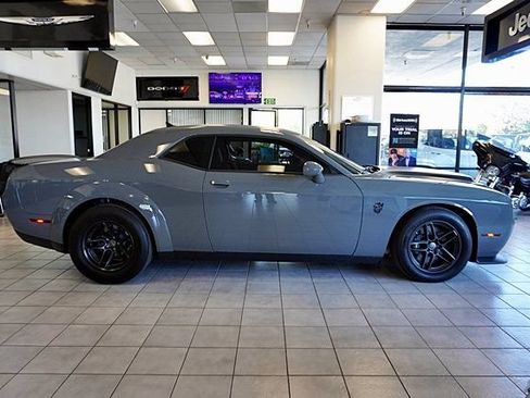 Used 2023 Dodge Challenger SRT Hellcat Redeye RWD image 11