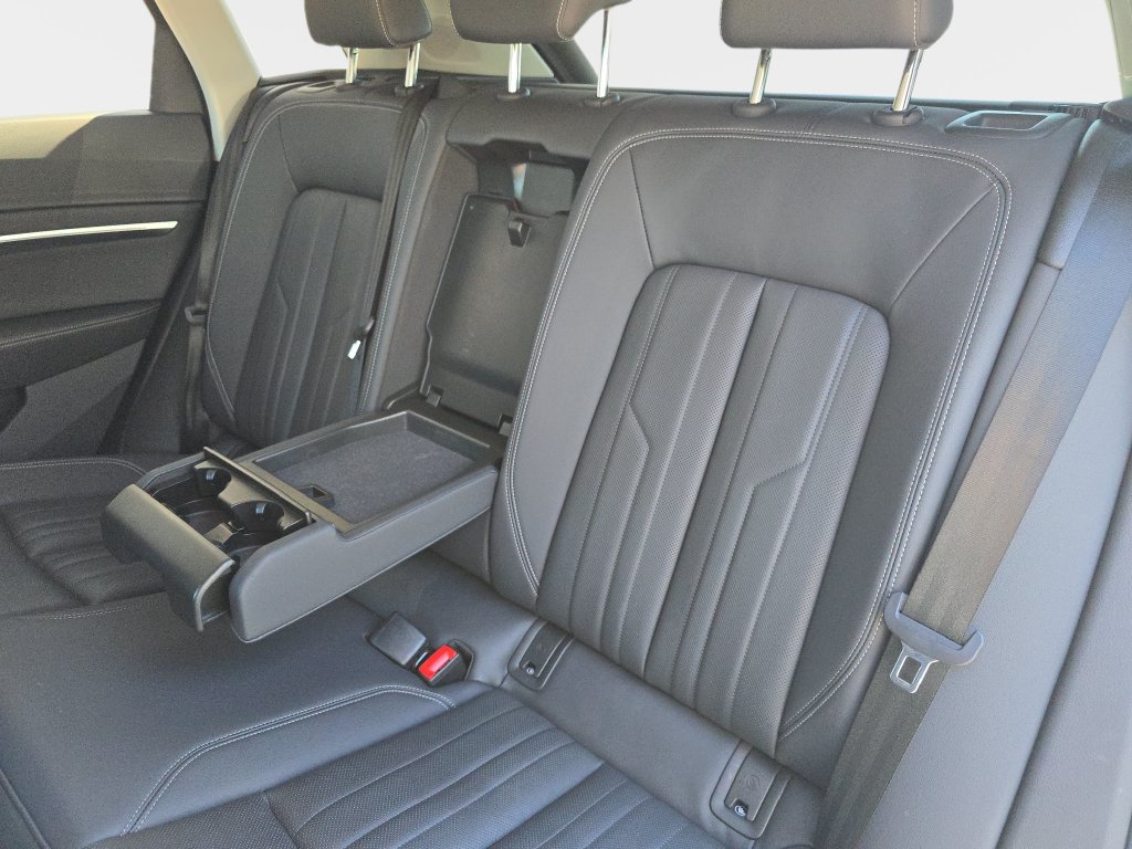 Certified 2024 Audi Q8 e-tron Premium Plus AWD/4WD image 17