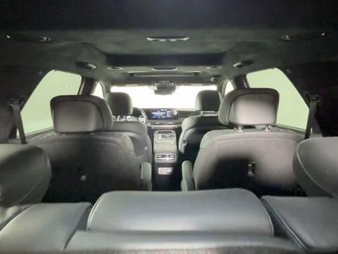 Used 2025 Hyundai Palisade Calligraphy FWD image 15