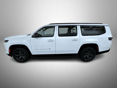 New 2026 Jeep Grand Wagoneer L Limited AWD/4WD image 8