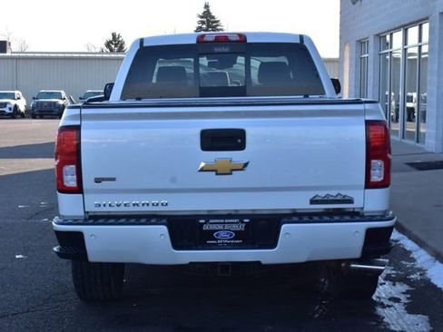 Used 2016 Chevrolet Silverado 1500 High Country image 5