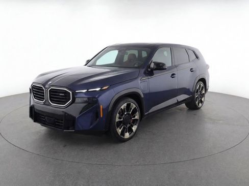 Used 2024 BMW XM AWD/4WD image 3