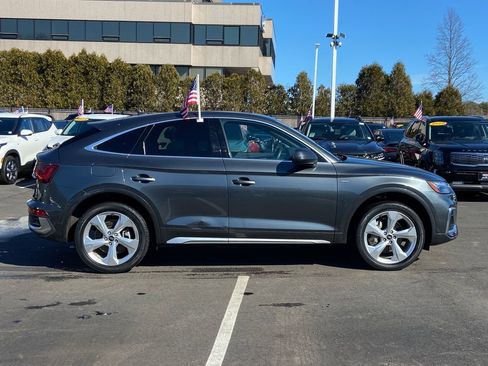 Used 2023 Audi Q5 2.0T Premium w/ Convenience Package image 3