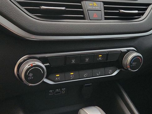 Certified 2025 Nissan Altima 2.5 S image 15